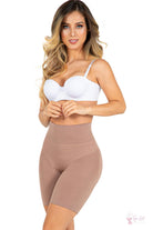 Seamless Short-Faja Girl